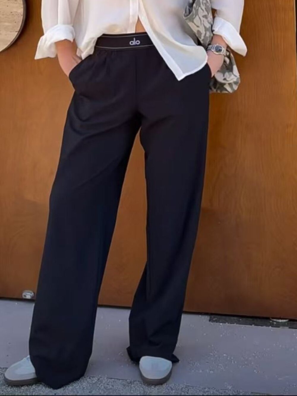 🎪ALO Yoga brand new Suit Up Trouser Black (Regular 30 inches) - Picture 2 of 8